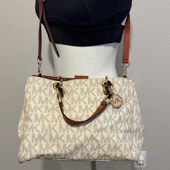 Michael Kors Logo Beige and Brown Shoulder Bag - Picture 1 of 8